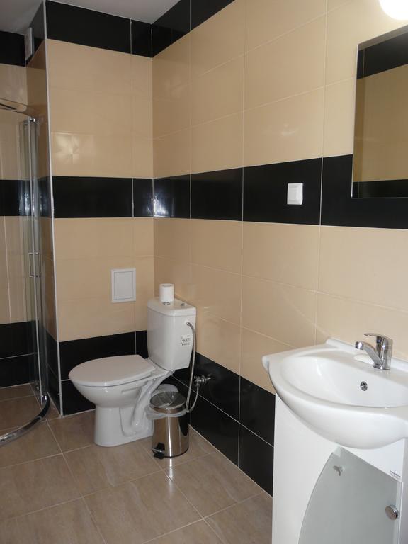 Yuliya Guest House Sapareva Banya Ngoại thất bức ảnh